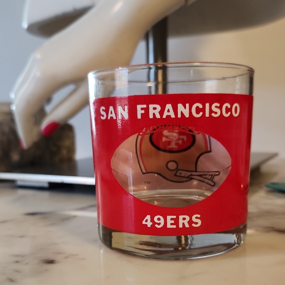 Vintage San Francisco 49ers On the Rocks Logo Red Glass Tumbler RARE